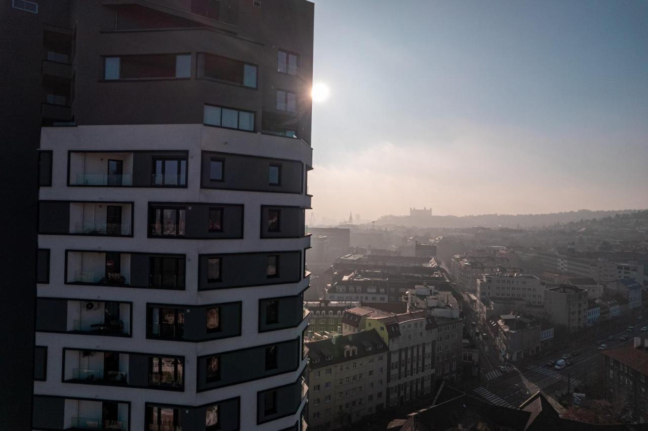Apartamento Lam Premiere - Ac - Awesome View In Bratislava Exterior foto