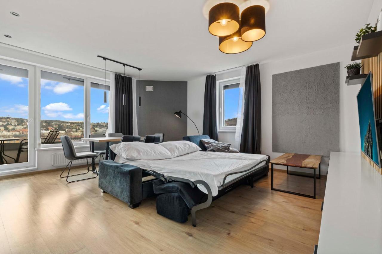 Apartamento Lam Premiere - Ac - Awesome View In Bratislava Exterior foto