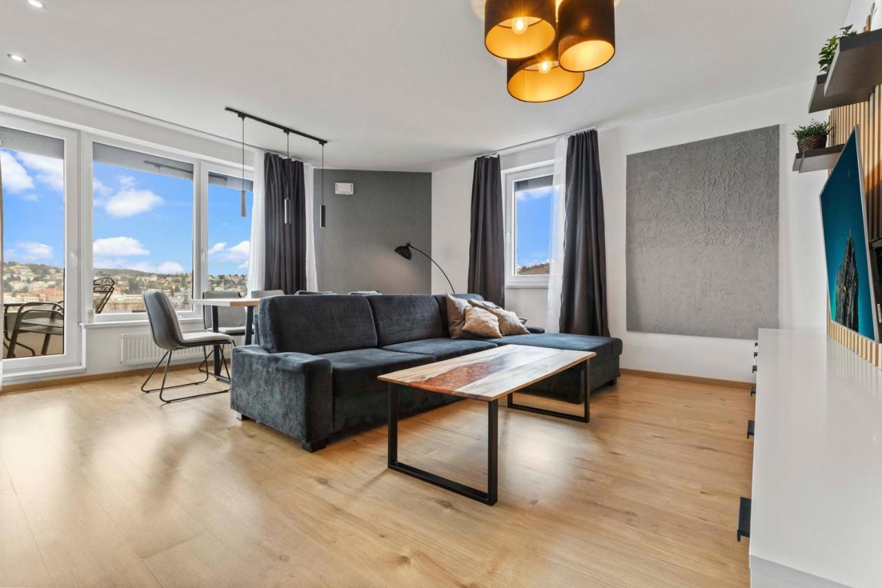 Apartamento Lam Premiere - Ac - Awesome View In Bratislava Exterior foto