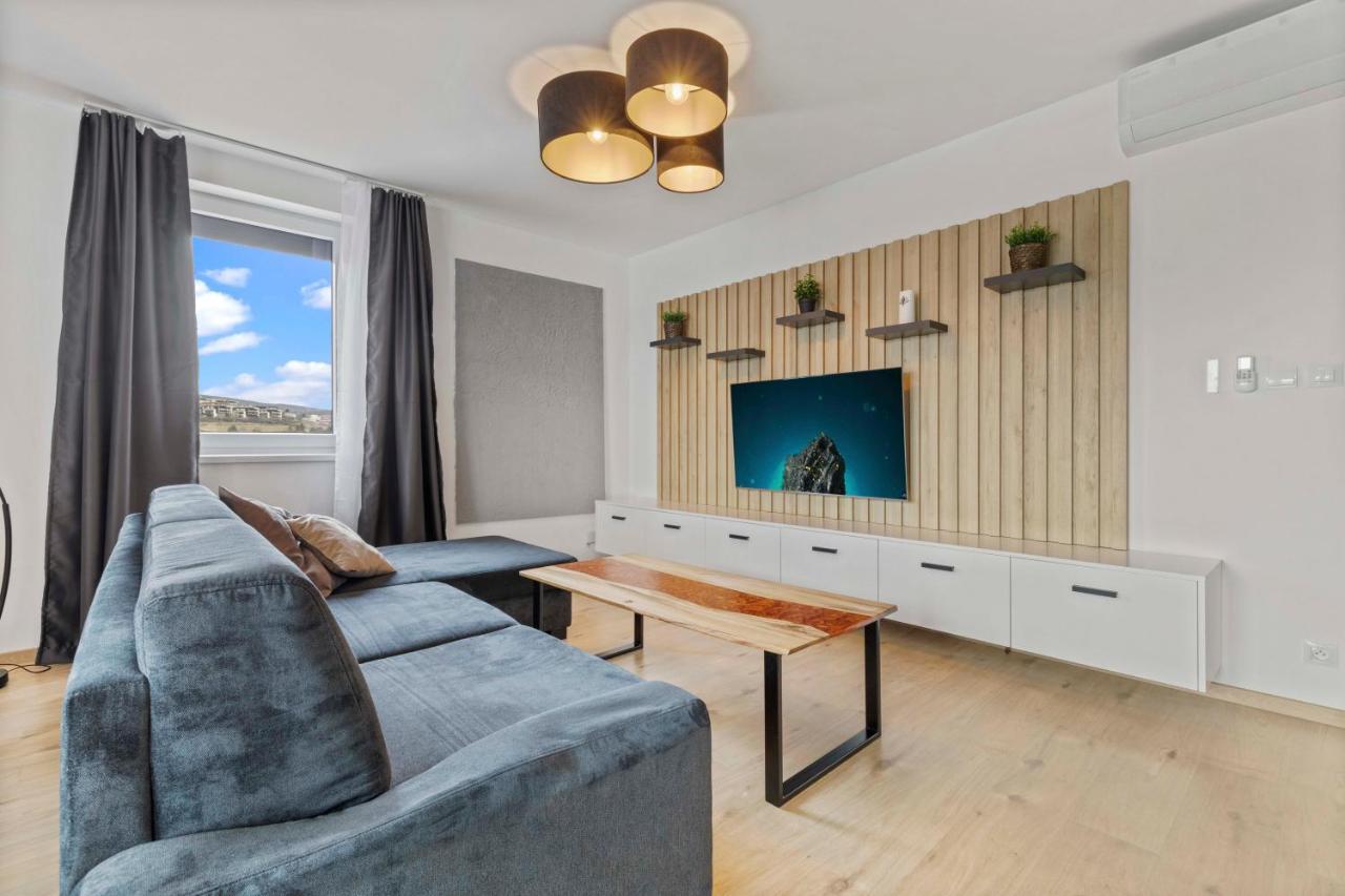 Apartamento Lam Premiere - Ac - Awesome View In Bratislava Exterior foto