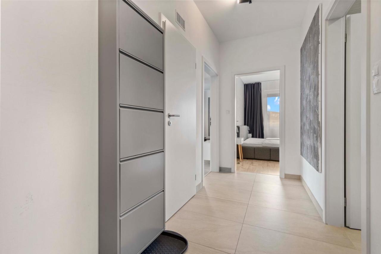 Apartamento Lam Premiere - Ac - Awesome View In Bratislava Exterior foto